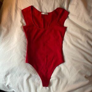 Aritzia XS Red Scoopneck Bodysuit